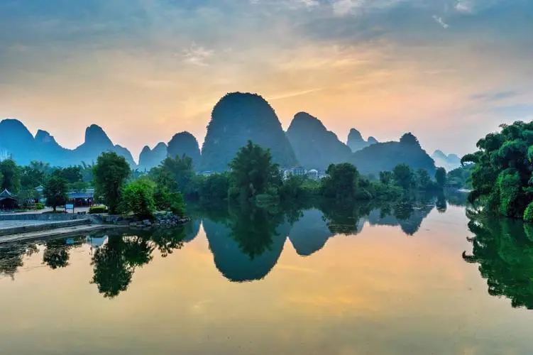智能先进智慧工厂
